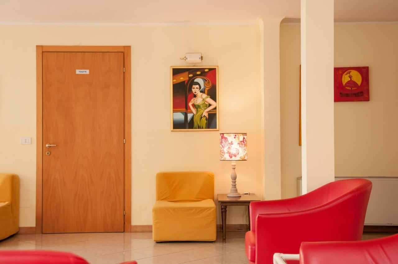 Hotel Rugantino 체제나티코 외부 사진